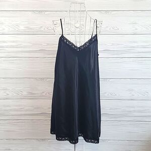 Valerie Stevens intimates black slip nightgown Women's Size S